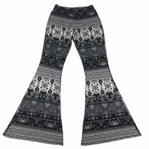 FRIDAY  black/white/gray  Floral  Hippy Pants Medium